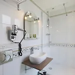 格兰德酒店 酒店