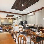 格兰德酒店 3*