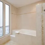 Grand Des Gobelins Hotel