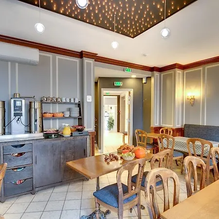 Hotel Grand Des Gobelins 3*