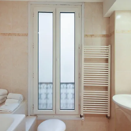 Grand Des Gobelins Hotel