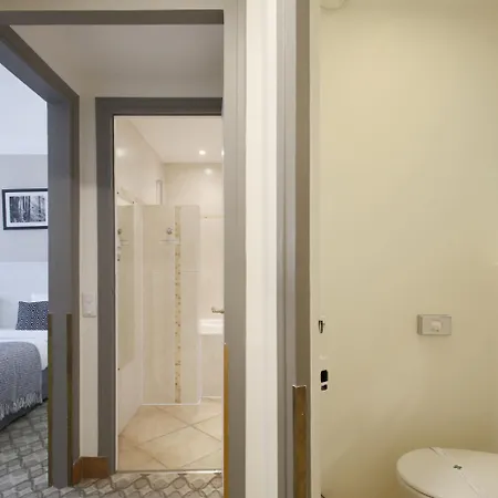 Grand Des Gobelins Hotel 3*