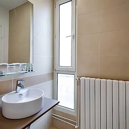 Grand Des Gobelins 3*