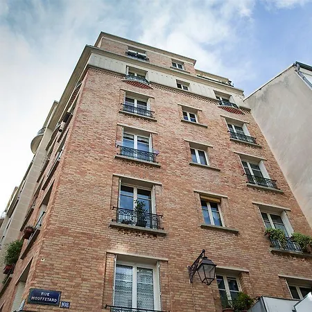 Grand Des Gobelins 3*