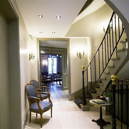 Grand Des Gobelins מלון 3*