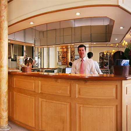 Grand Des Gobelins 3*