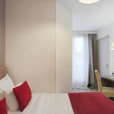 Otel Grand Des Gobelins 3*