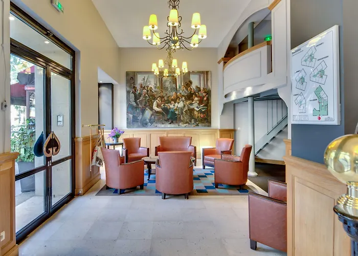 Grand Des Gobelins Hotel 3*