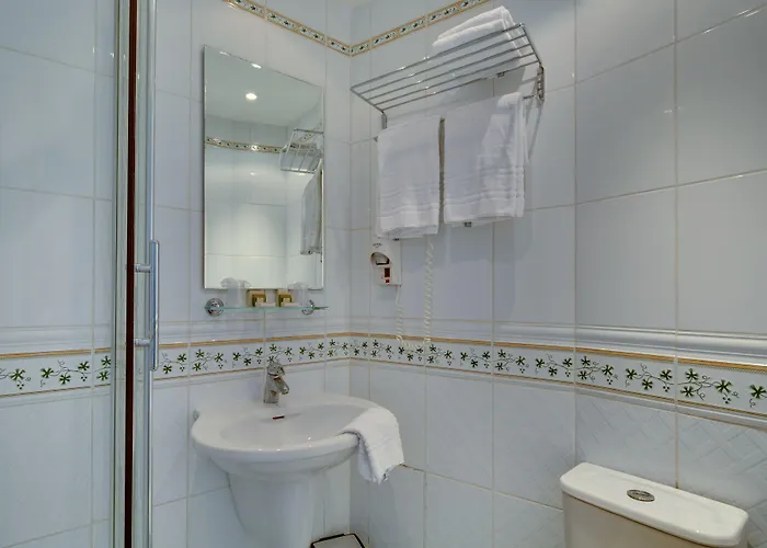 Hotel Grand Des Gobelins 3*