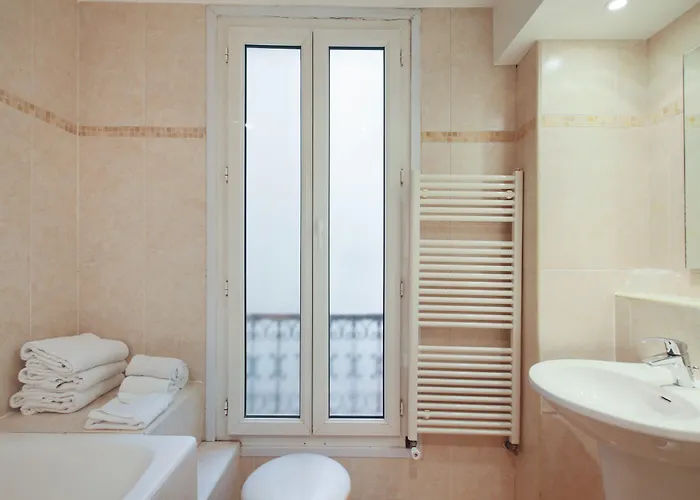 Grand Des Gobelins Hotel