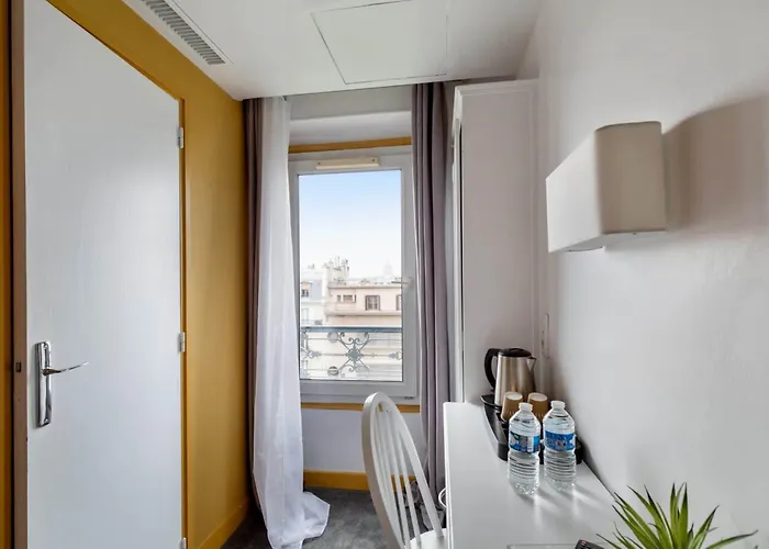 Grand Des Gobelins 3*