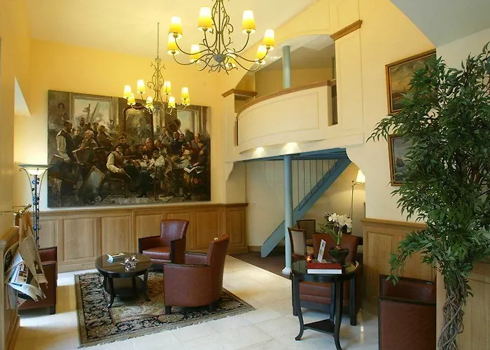 Hotel Grand Des Gobelins 3*