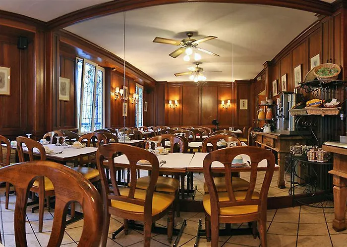 Hotel Grand Des Gobelins 3*