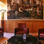 Hotel Grand Des Gobelins 3*